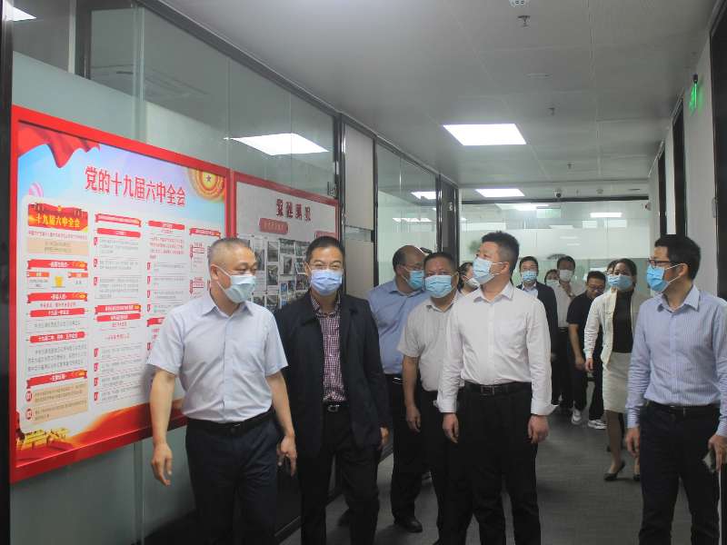 市國資委副主任葉丹、張新剛率隊調研珠海建工集團
